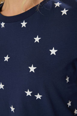 Lacivert Kal?n Pamuklu Varak Y?ld?z Bask?l? Regular/Normal Kal?p Orme T-Shirt TWOSS20TS0757