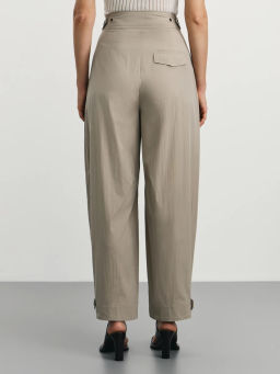 Брюки бананы с перестегивающейся манжетой / Zarina  фото 4