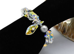 Браслет с цирконом "Лепесток" шарик 10мм цв.хрусталь хамелеон, 17см