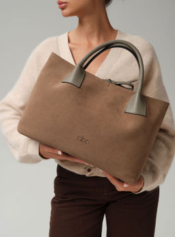 Замшевая сумка Iris DBR 31372 серо-коричневый фото 2