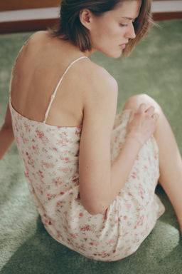 Vestido con tirantes finos - H&m фото 7