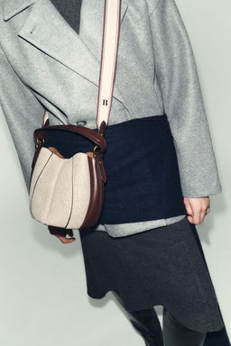 TOPSTITCH FABRIC BUCKET BAG