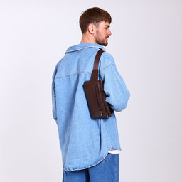 Сумка поясная на молнии, 3 наружных кармана, 26×1×14 см, коричневая