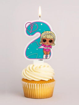 Парафиновая свеча в торт "LOL. Цифра 2 , с героем"