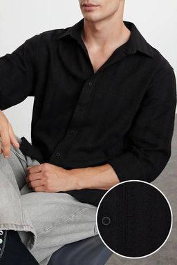 Siyah %100 Pamuk Dokulu Pamuklu Regular Fit K?sl?k Gomlek TMNAW25GO00008