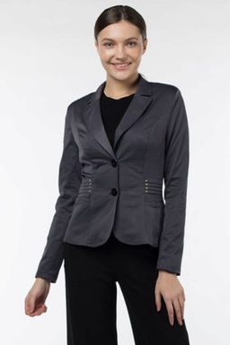 08-0849 Ветровка женская