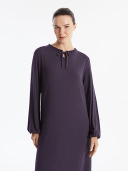 Ba?lamal? Yaka Elbise