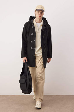 Siyah Oversize K__l_k Ka_e Kap__onlu Erkek Kaban TMNAW26KB00002