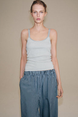 SOFT INTERLOCK TOP WITH DRAPED SIDE DETAIL - Zara фото 38