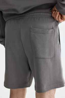 Pantal?n corto en sudadera Regular Fit - H&m фото 7