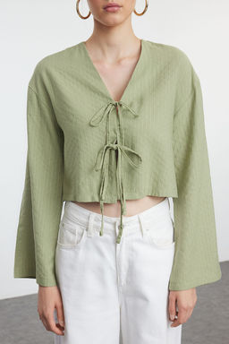 Trendyolmilla Yesil Baglama Detayl? Cizgili Dokuma Gomlek TWOSS24GO00247  фото 7