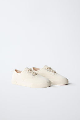 BAMBA CORDONES CASUAL / Blanco - Zara фото 2
