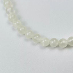 Колье из Селенита