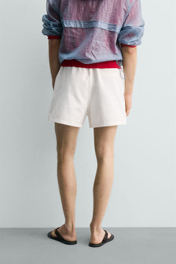 BERMUDA RELAXED FIT ESTRUCTURA / Blanco