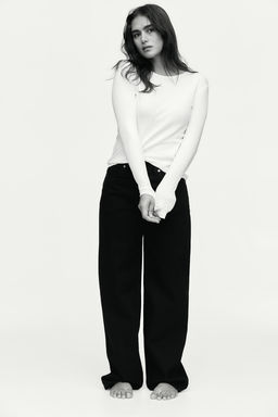 Camiseta de algodon acanalado