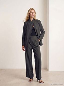 Dik Yaka Kad?n Blazer Ceket