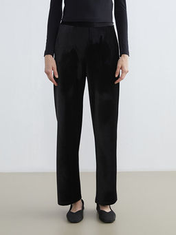 Beli Lastikli Kadife Kad?n Pantolon