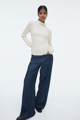 Top de canal? con cuello perkins - H&m фото 6