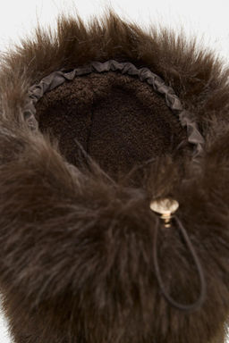 FAUX FUR BOOTS SKI COLLECTION, CHARACTERISTICS - Zara фото 9