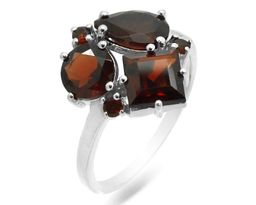 Кольцо из серебра гранат, Изящество