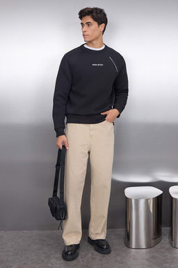TRENDYOL MAN Siyah Regular/Normal Kesim Reglan Kollu Yaz? Bask?l? Sweatshirt TMNAW22SW0726