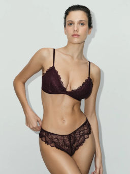 Бюстгальтер без косточек с кружевом / Zarina  фото 2