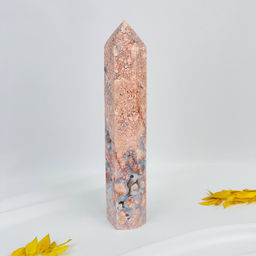 Кристалл из розового цветочного Агата