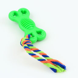 Игрушка жевательная с канатом Косточка на привязи, 9,5 см, зелёная - Пижон фото 3