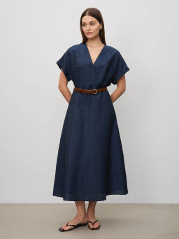 ЕМКА / Платье приталенного кроя