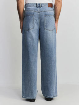 Джинсы расслабленного фита RELAXB0526-102 / Zarina