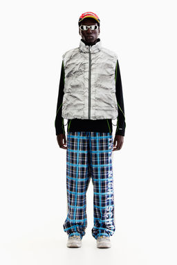 Chaleco puffy reversible de plumon