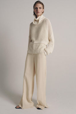 JERSEY CORTO PUNTO CUELLO SUBIDO / Crudo claro - Zara фото 4