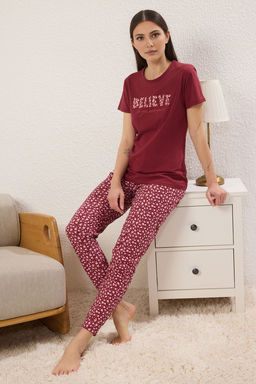 Trendyolmilla Gul Kurusu %100 Pamuklu Cicekli Sloganl? Orme Pijama Tak?m? THMSS25PT00382