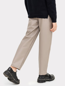 Брюки для девочек в сером цвете из экокожи - Mark formelle фото 5