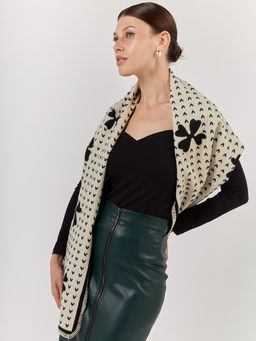 в СОСТАВЕ ШЕРСТЬ и КАШЕМИР Большой, мягкий, теплый однотонный двусторонний палантин. - Tantino фото 3