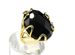 Кольцо с агатом черным (имитиция) из ювелирного сплава Радуга камня