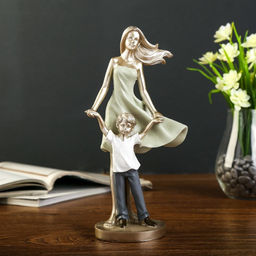 Фигурка полистоун «Мать и сын», 24×11×7 см