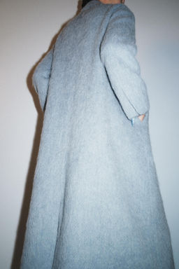 STRAIGHT COAT WITH MANTECO WOOL ZW COLLECTION - Zara фото 3