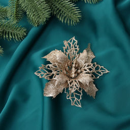 Цена за 2 шт. Ёлочные игрушки 3 шт. Цветы блеск резные на зажимах, 10.5 см, золото - Зимнее волшебство фото 2