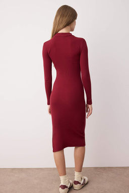 Bordo Vucuda Oturan Y?rtmacl? Bisiklet Yaka Midi Fitilli Esnek Orme Kalem Elbise TWOAW21EL0135