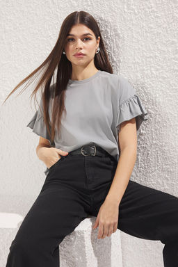 Gri %100 Pamuk F?rf?r Detayl? Basic Bisiklet Yaka Orme T-Shirt TWOSS22TS2429