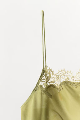TOP LENCERO SATINADO ENCAJE / Verde - Zara фото 7