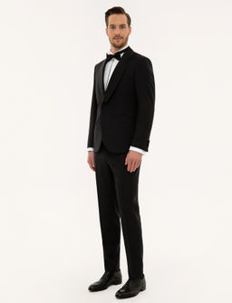 Смокинг Pierre Cardin Extra Slim Fit с жилетом черный