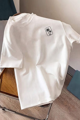 Beyaz D___k Omuz Regular Palmiye Bask_l_ %100 Pamuk T-Shirt TMNSS26TS00080