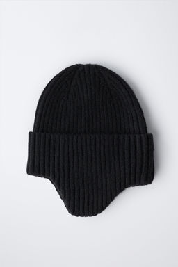RIBBED HAT WITH EAR MUFFS