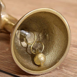 Колокольчик «Олень», 7.5×7.5×19 см, алюминий