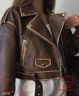 Женская осеняя куртка-косуха