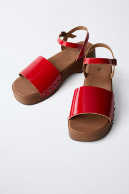FAUX-PATENT CLOGS - Zara фото 3