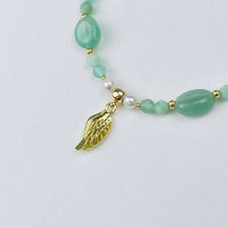 Браслет с подвеской перо из зеленого Ангелита и Кварца с Жемчугом 16,5 см +