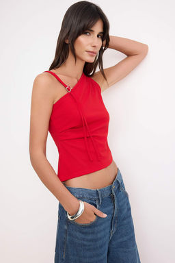 K?rm?z? Fitted/Vucuda Oturan Asimetrik Yaka Tek Kol Kolsuz Krep Orme Bluz TWOSS26BZ00634